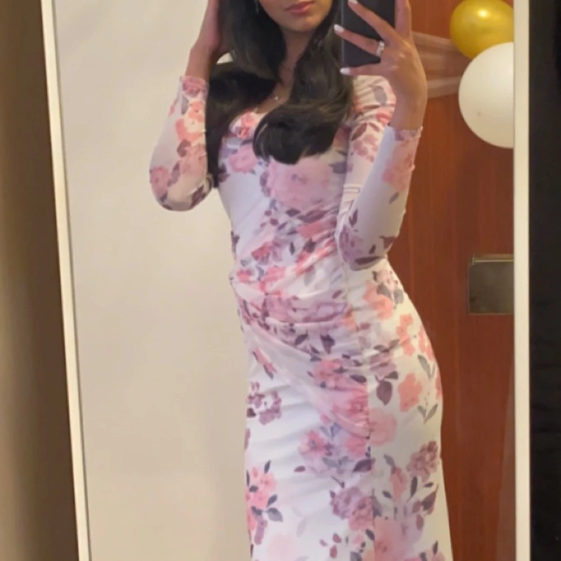 Lång blommig klänning  - 1