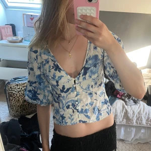 Blommig topp - Söt topp från hm