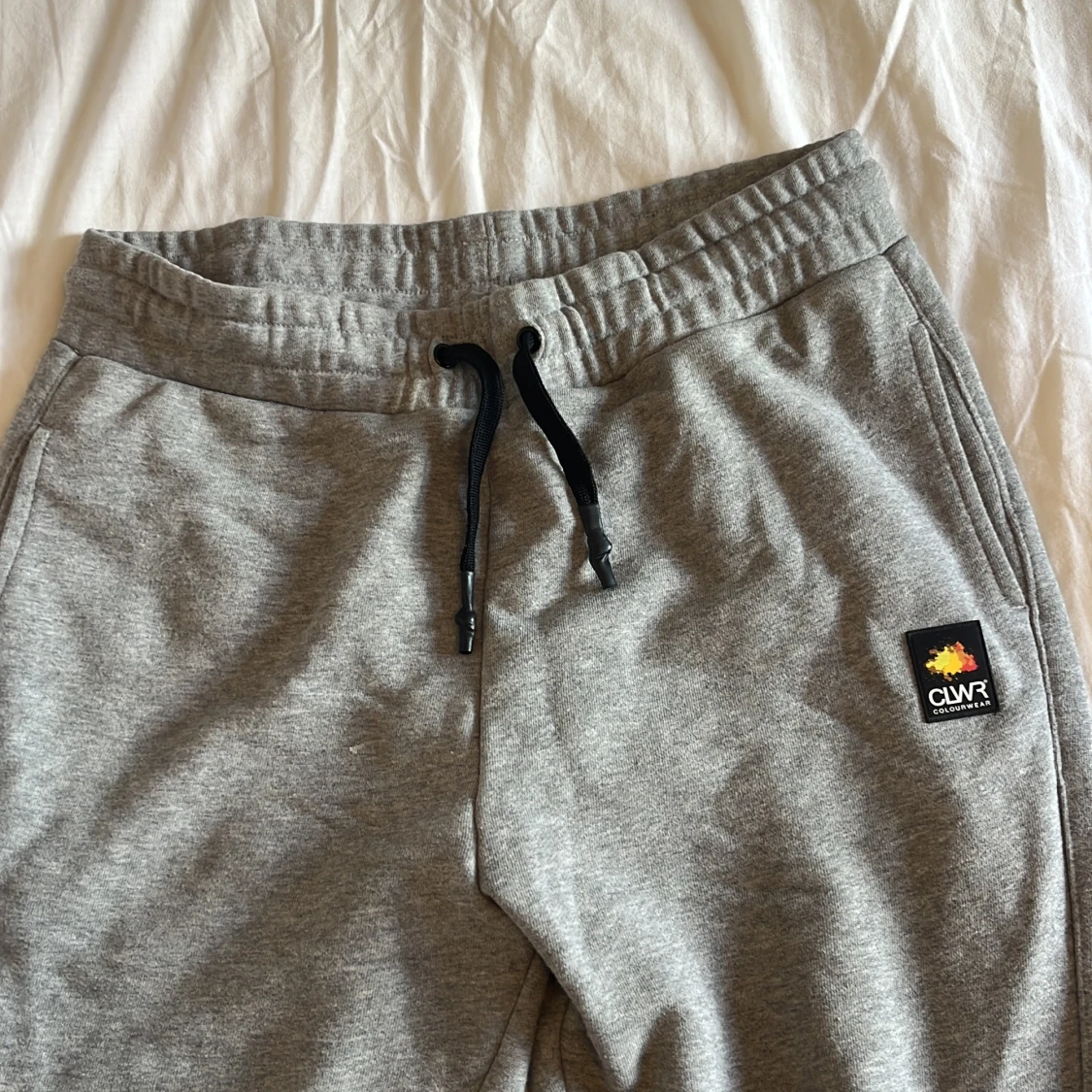 Grå mjukisbyxor från CLWR - 1