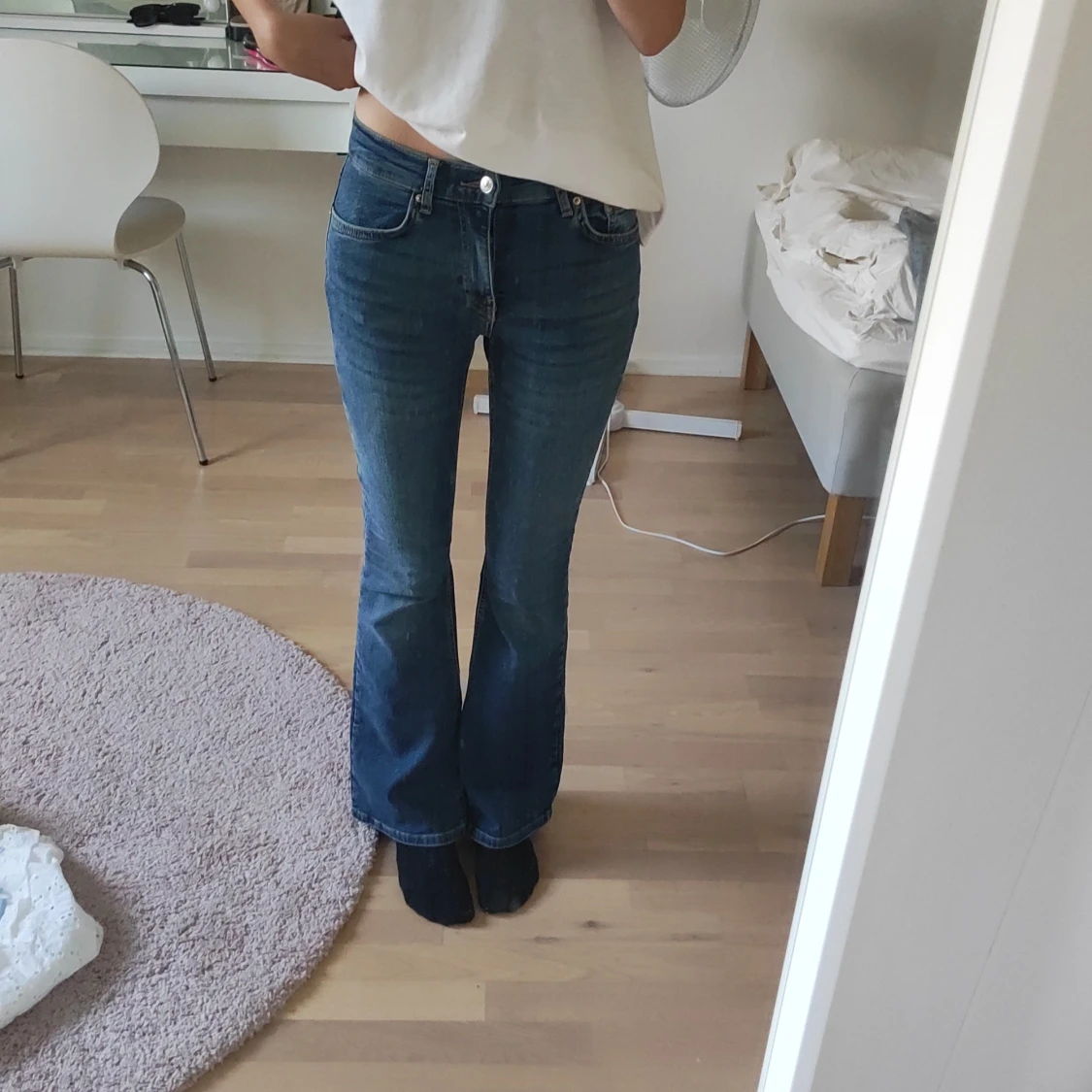 Low waist bootcut jeans