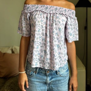 Så fin blus - Säljer denna så fina blus🎀🎀