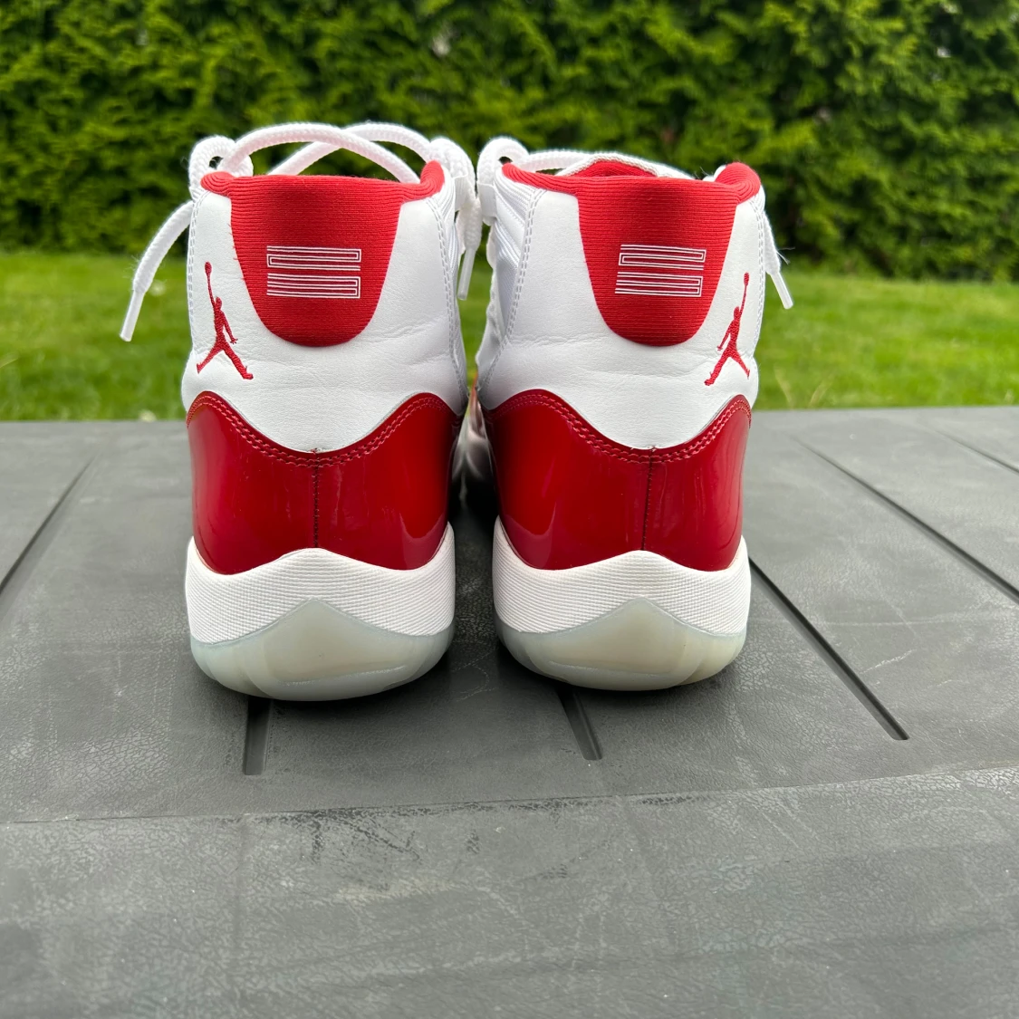 Nike Air Jordans 11 Retro Cherry - 1