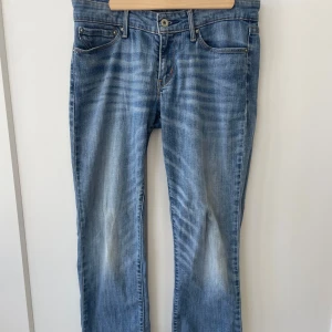 Levis jeans - Levis jeans, W27 L30. 