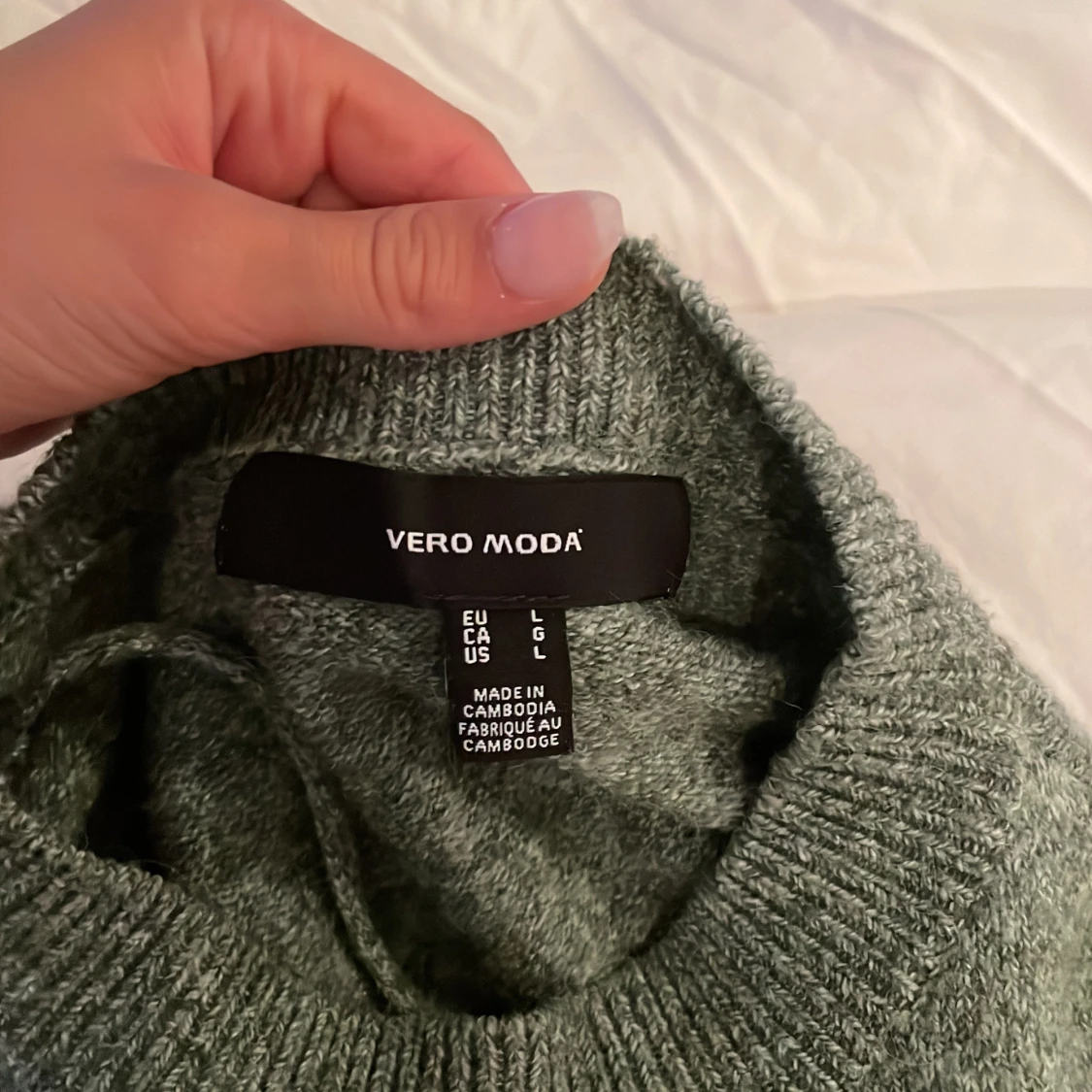 Grön stickad tröja Vero Moda puffärm - 3