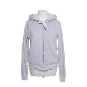 Abercrombie & fitch zip med foder - Kommer inom kort. Storlek M