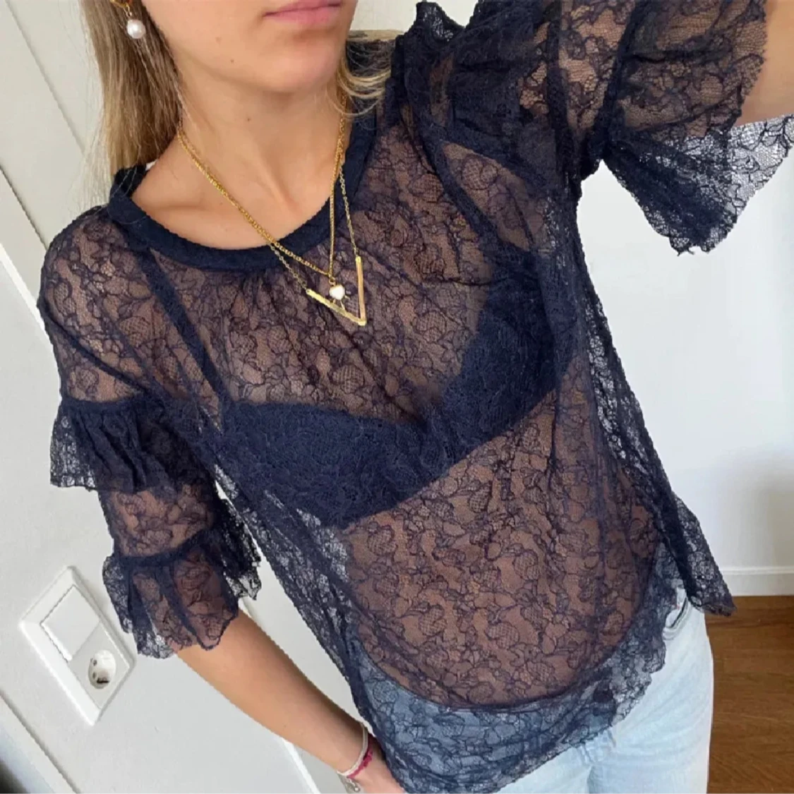 Marinblå spetstopp  - 1