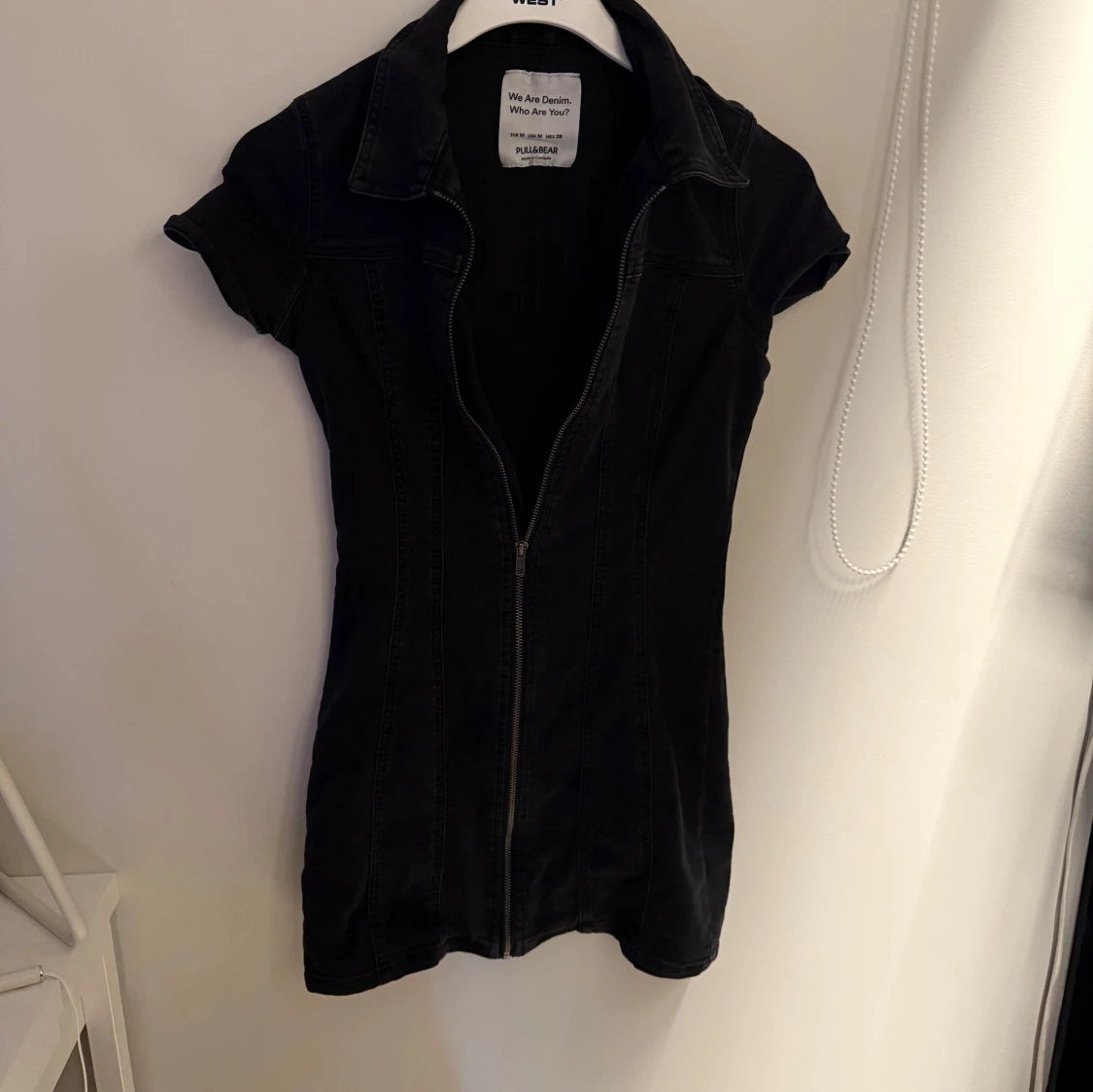 Svart jeansklänning från Pull&Bear - 2