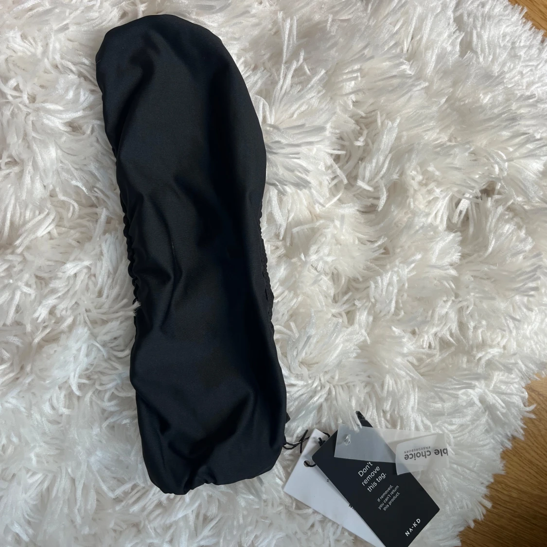 Svart bandeau bikiniöverdel från NA-KD prislapp kvar - 1