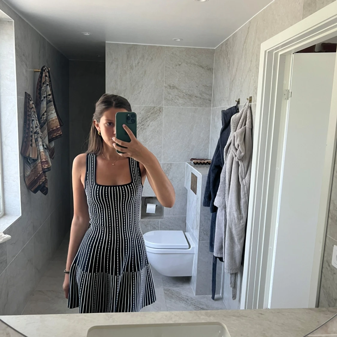 Zara randig kort klänning