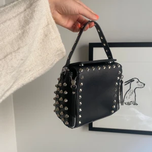 Väska - Jätte cool väska i mkt bra skick!