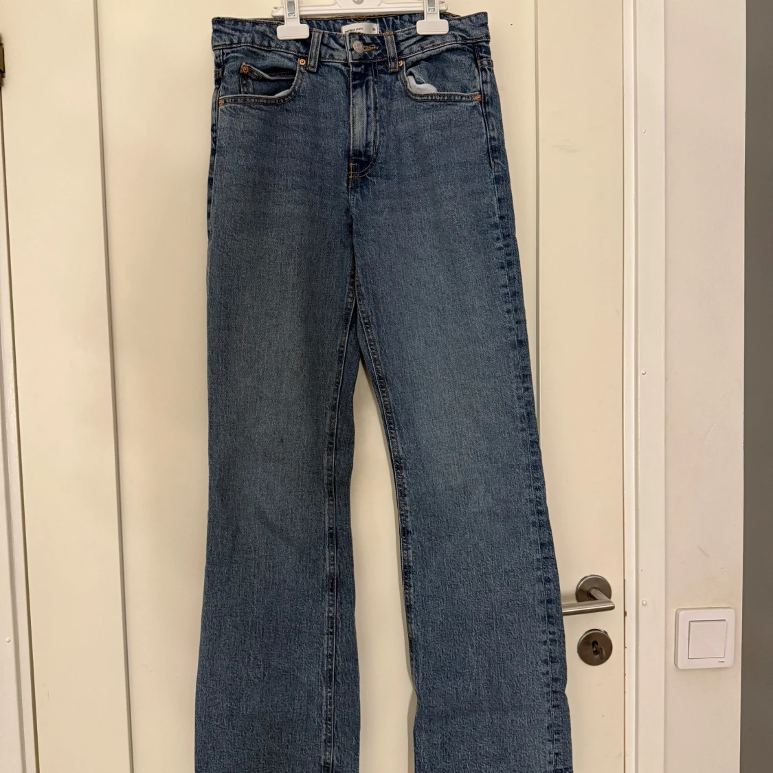 Blå jeans från Gina Perfect Jeans