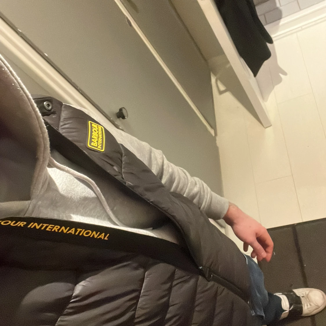 Svart dunväst från Barbour International - 3