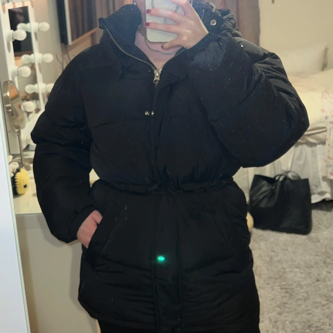Svart pufferjacka från BikBok - 1