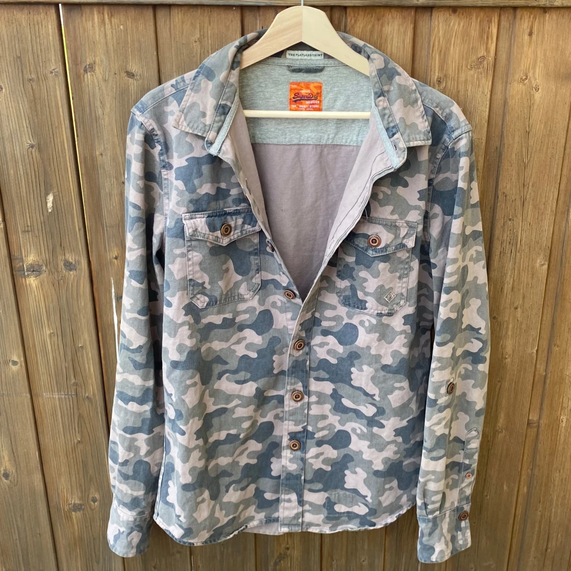 Camo overshirt från Superdry