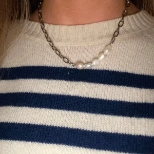 Pärl halsband  - Jätte fint och nästan aldrig använt
