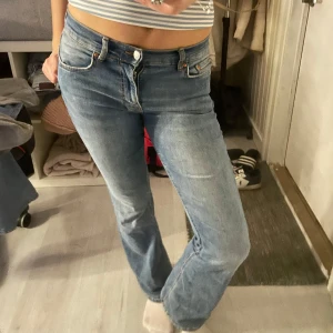 Perfect jeans - Jeans från gina, inte kommit till användning