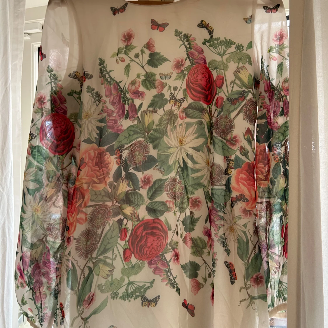 Blommig klänning från Yumi - 1