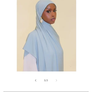 Ljusblå premium jersey  - Super snygg premium jersey i ljus blå färg perfekt nu till sommaren  !! Från aemodesty, använt ett få tal gånger,  helt slutsåld 