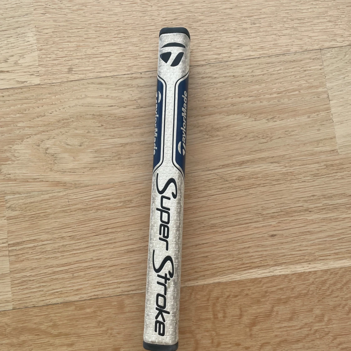 Taylor Made Spider Super Stroke Putter - 3