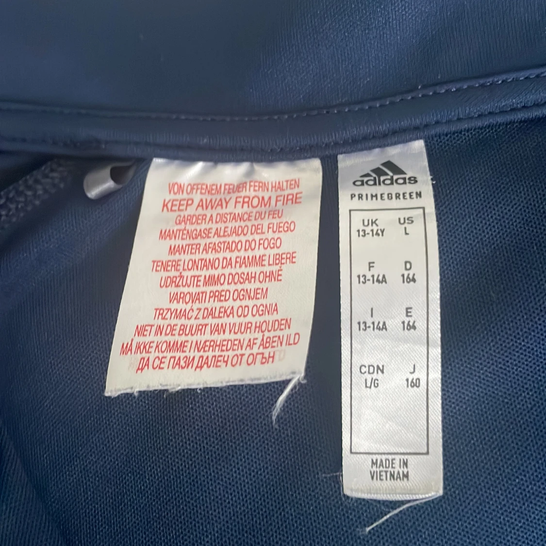 Mörkblå långärmad träningströja från Adidas - 1