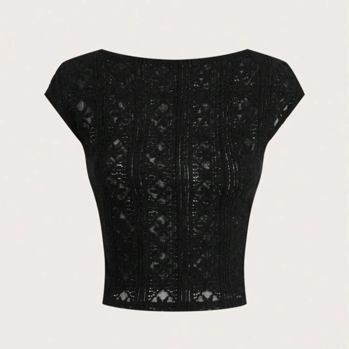 Svart spetsig toppđ€