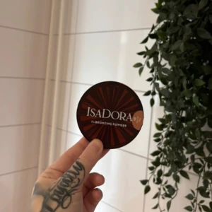 Isadora bronzer - Färgen 48, matte tan. Aldrig använd!