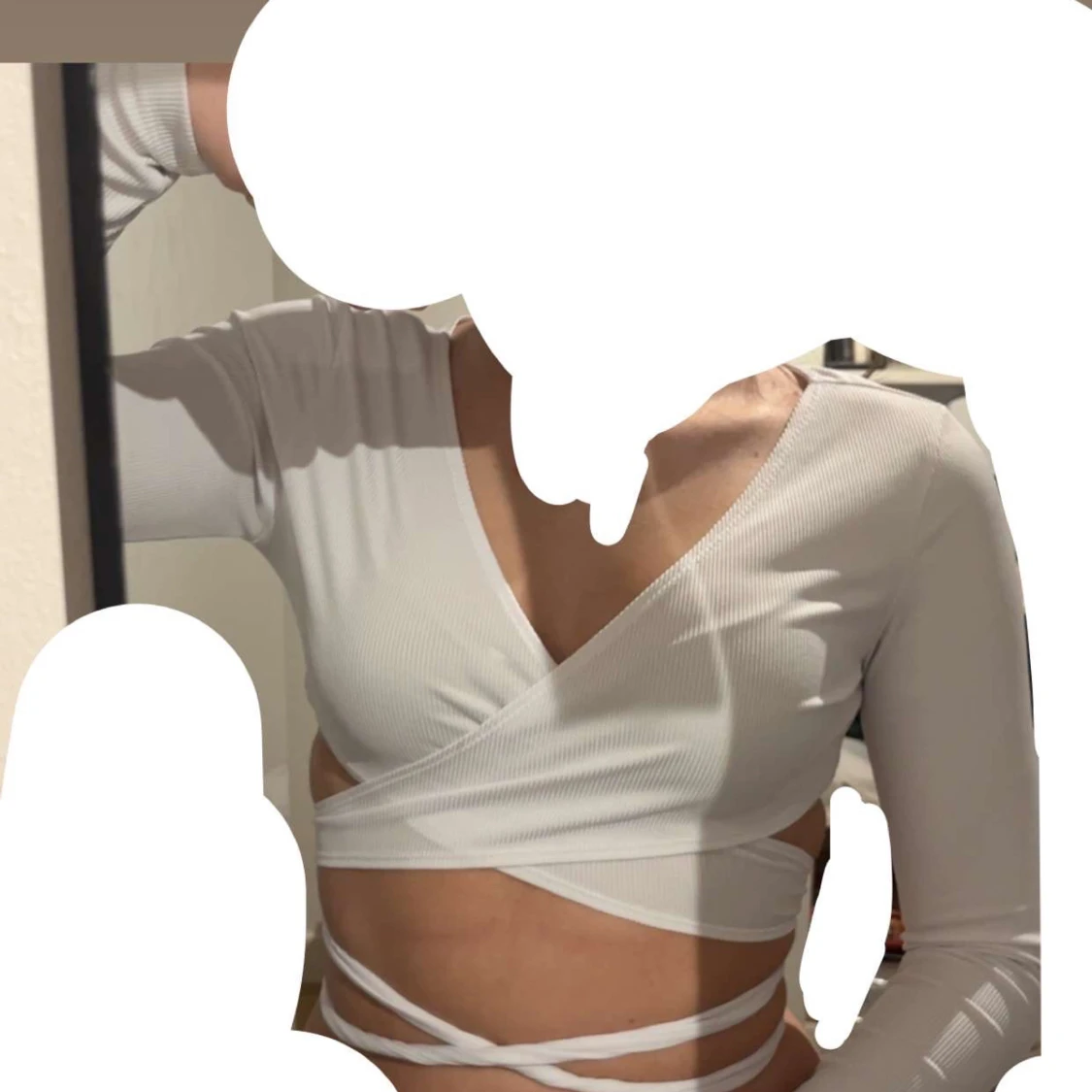 Vit omlottopp med knyt SHEIN