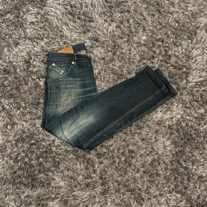 Dondup jeans - Säljer dessa feta dondup jeansen | skick 8/10 | storlek 30/30 | hör av er vid minsta lilla fråga:)