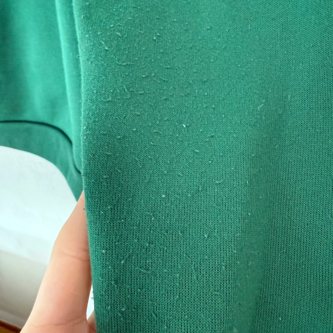 Grön hoodie med huva och ficka - 4