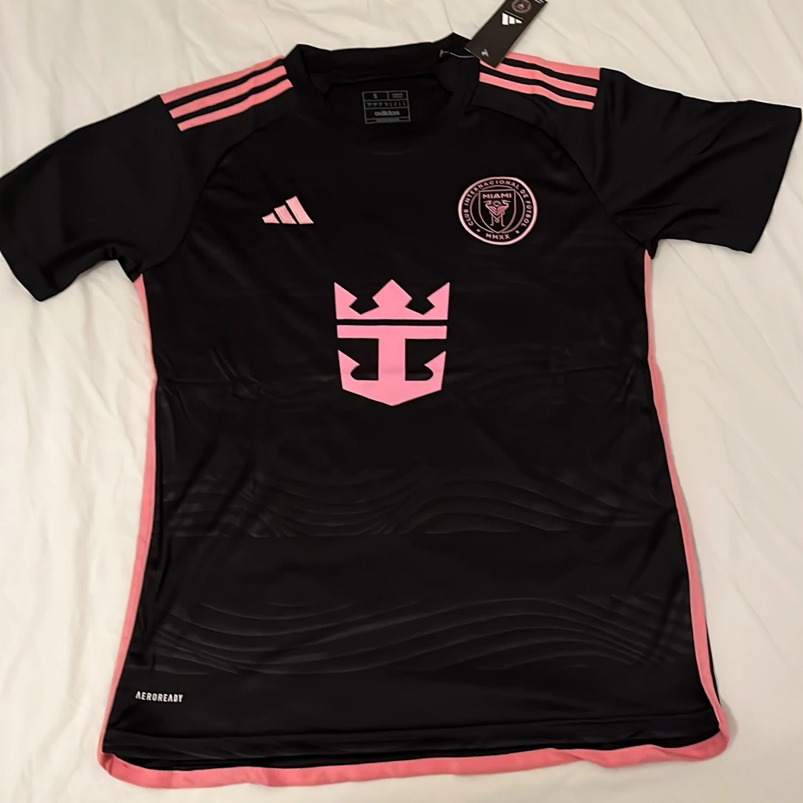 Inter Miami CF svart och rosa matchtröja från Adidas