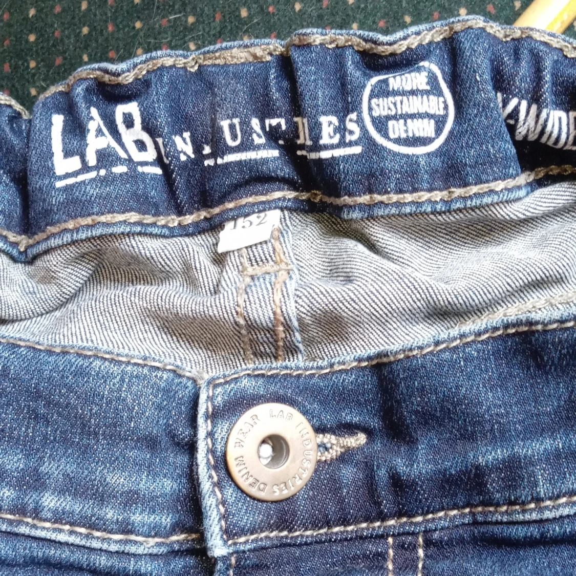 Blå jeansbyxor från LAB Industries - 2