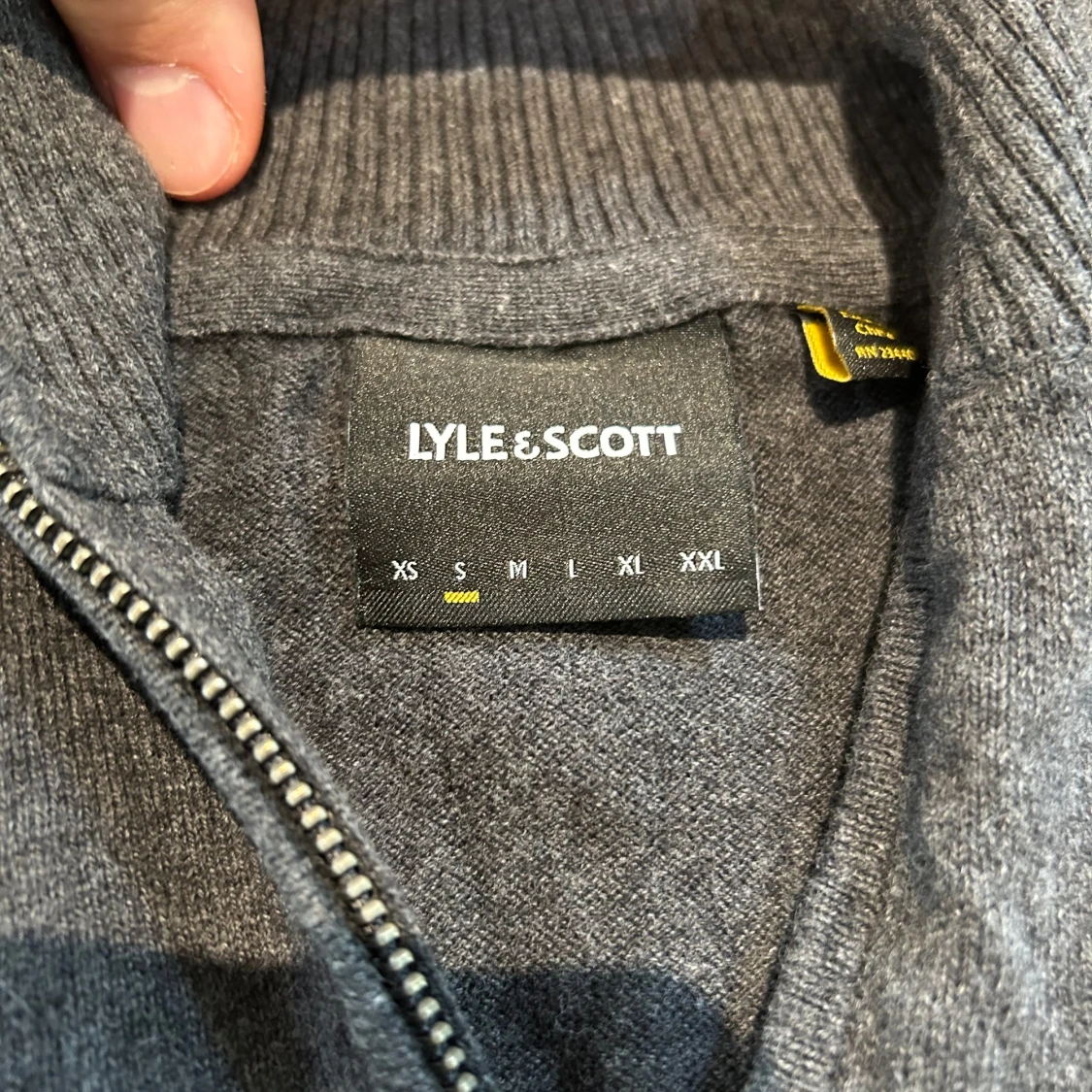 Mörkgrå half zip tröja Lyle & Scott - 3