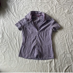 Topp - Bra skick! Storlek uk 12 us 8, skulle säga L❤️ har inga andra bilder 