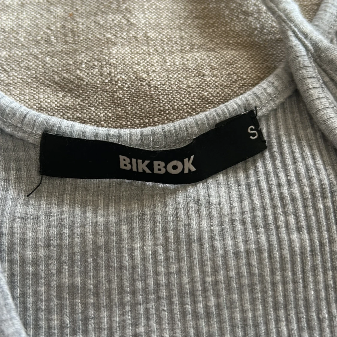 Tre klänningar  - 3