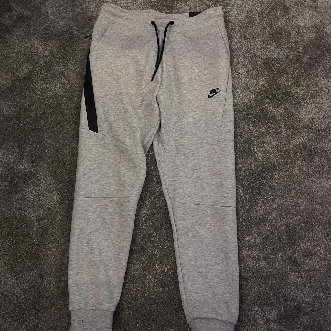 Nike Tech Fleece byxor
