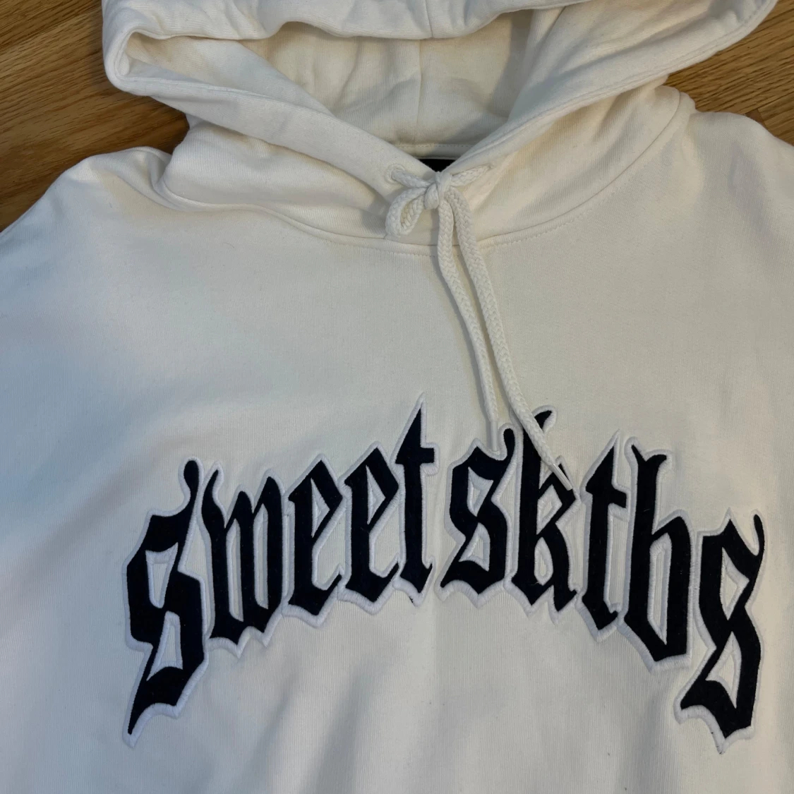 Sweet sktbs hoodie  - 1
