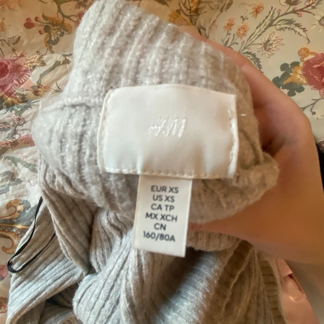 Off shoulder tröja - 1