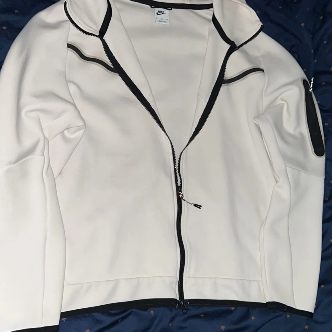 Vit Nike tech hoodie - 1