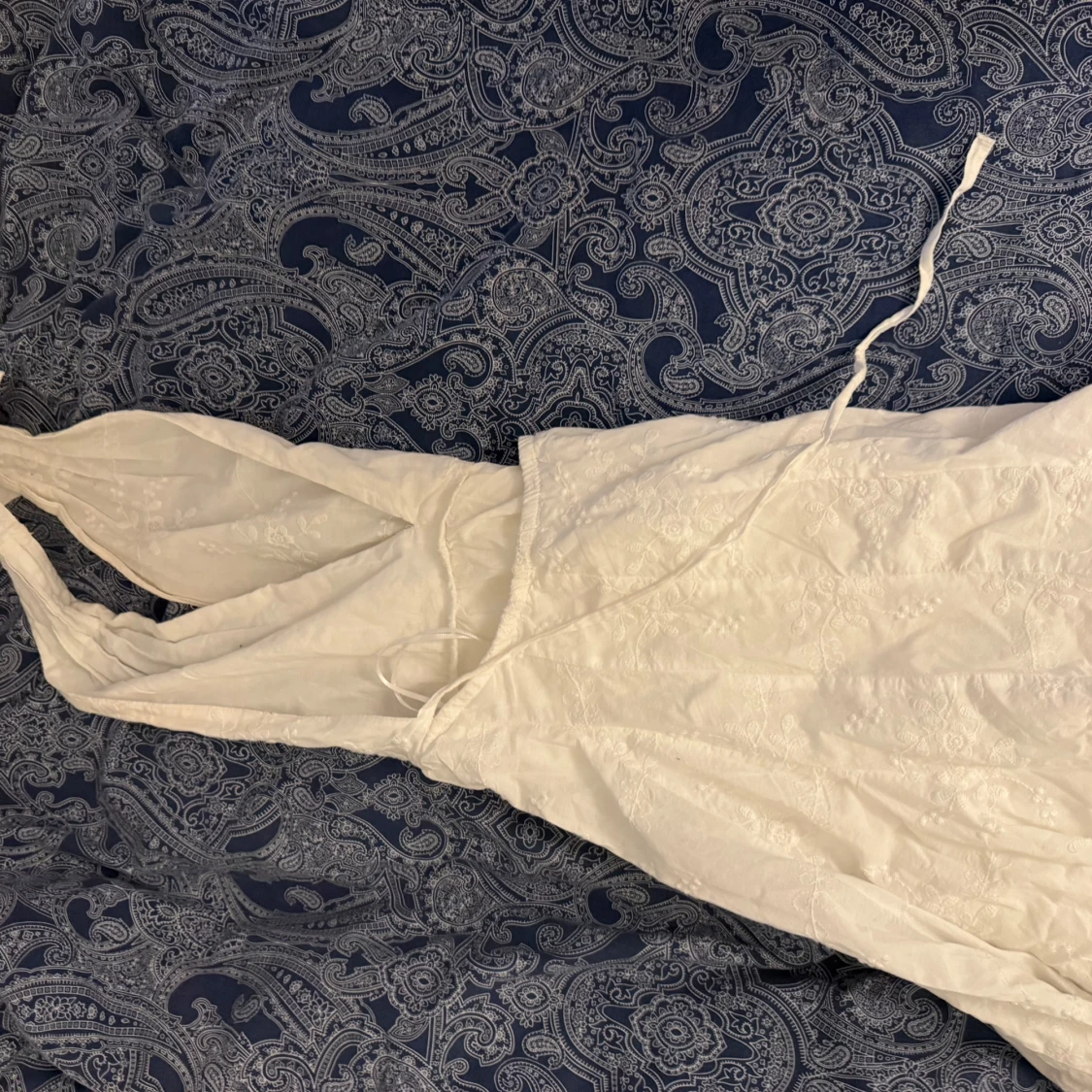 Vit klänning från BikBok - 1