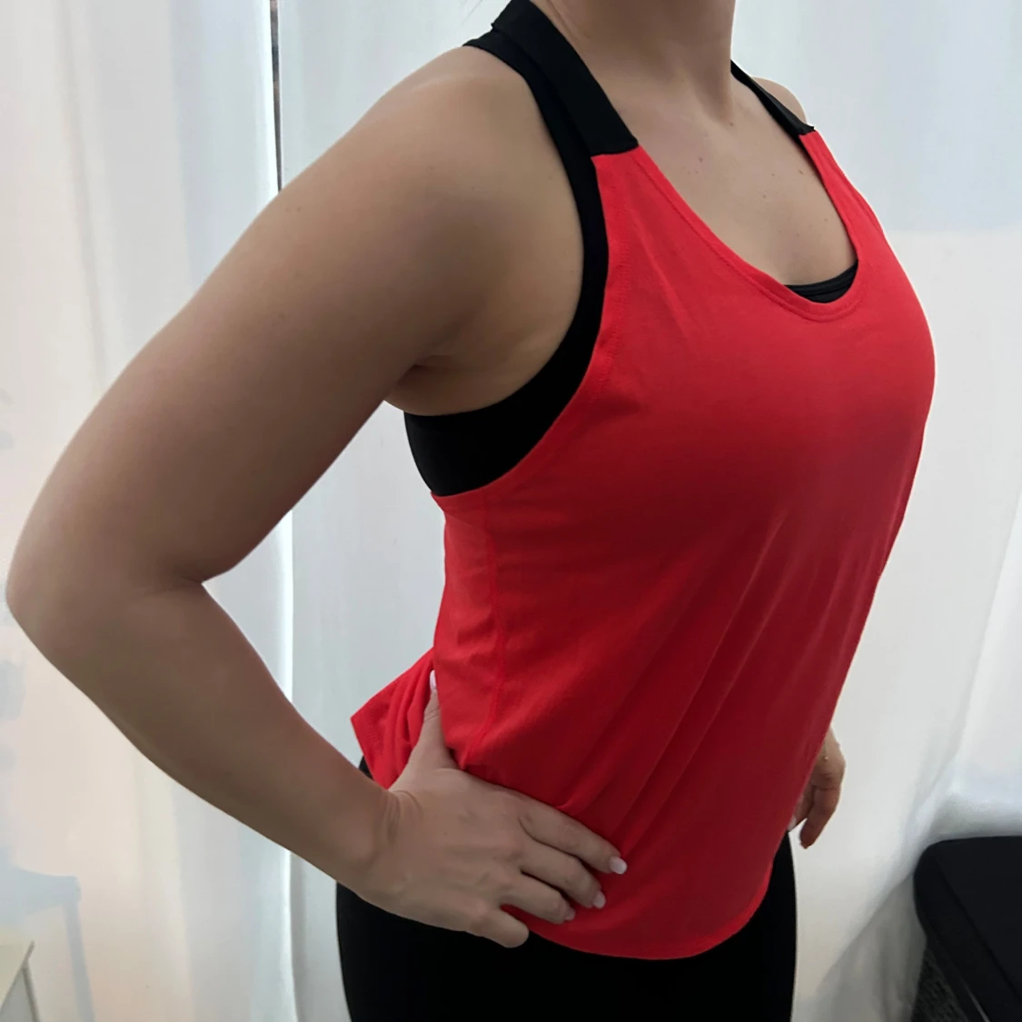 Röd träningslinne från Nike