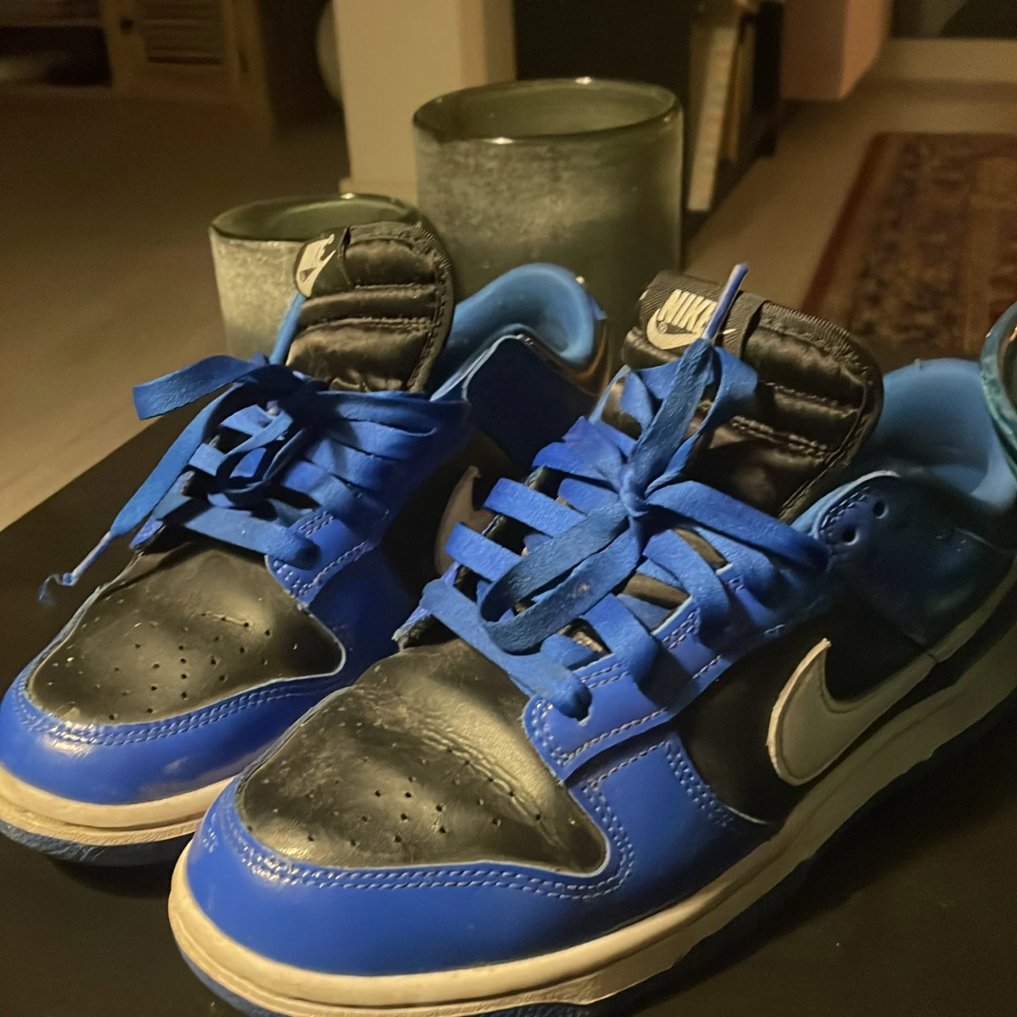 Nike Dunk i blått och svart - 1