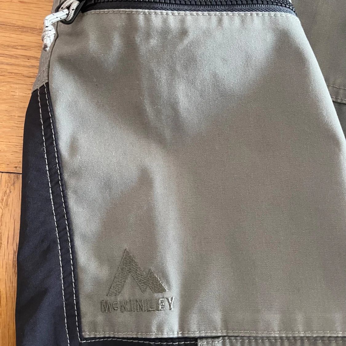  Friluftsbyxor från McKinley - 3