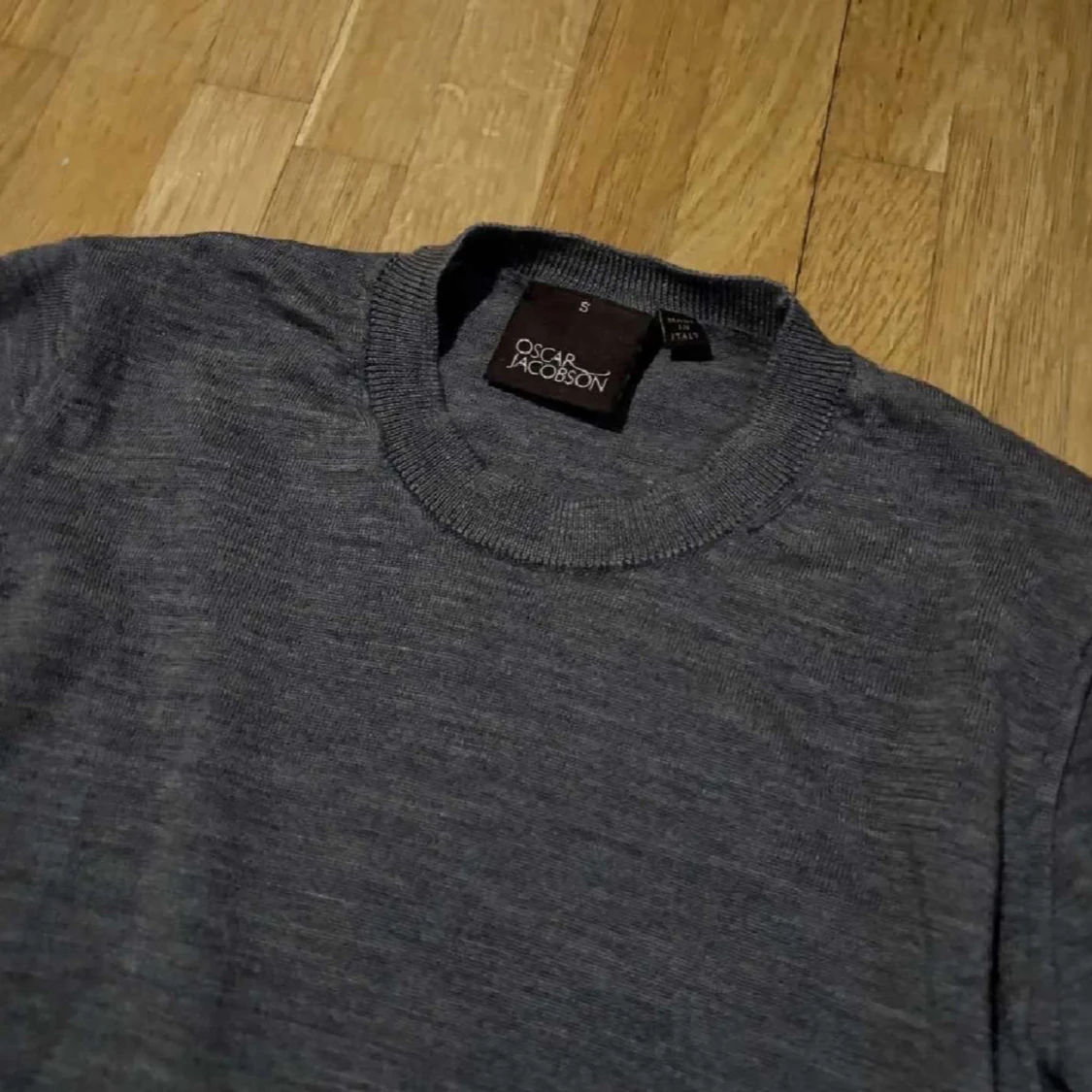 Grå tröja från Oscar Jacobson - 1