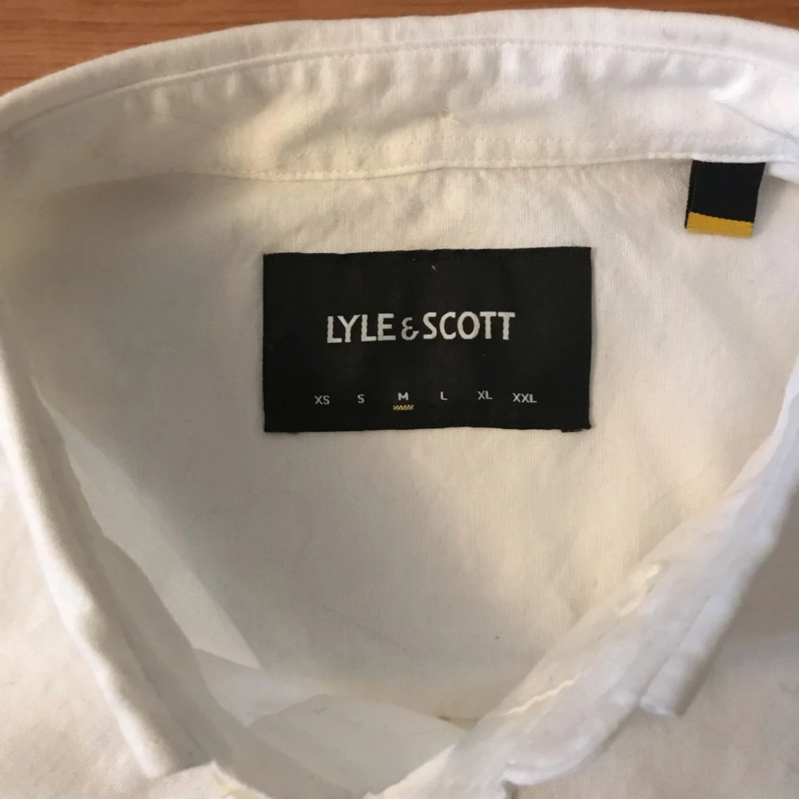 Vit skjorta från Lyle & Scott - 1