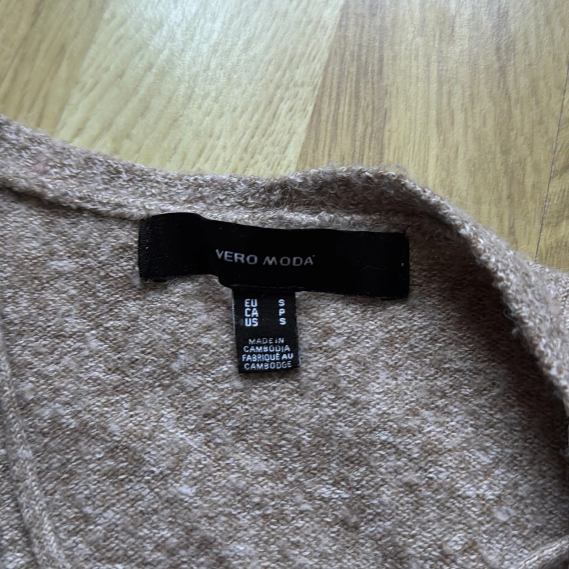 Beige lång kofta från Vero Moda - 1