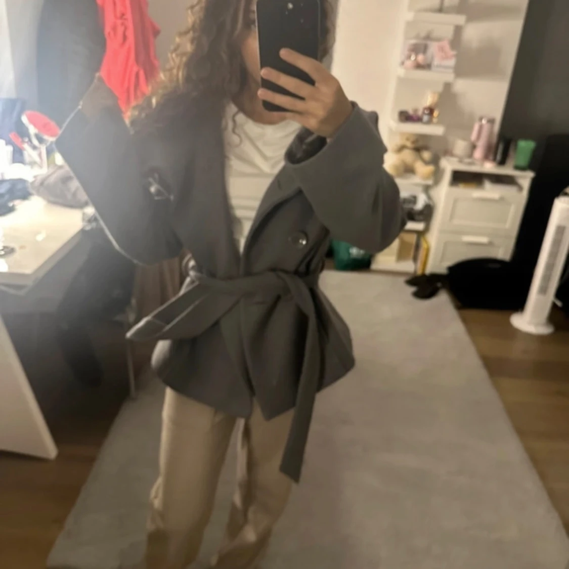 Grå kappa med bälte - 2