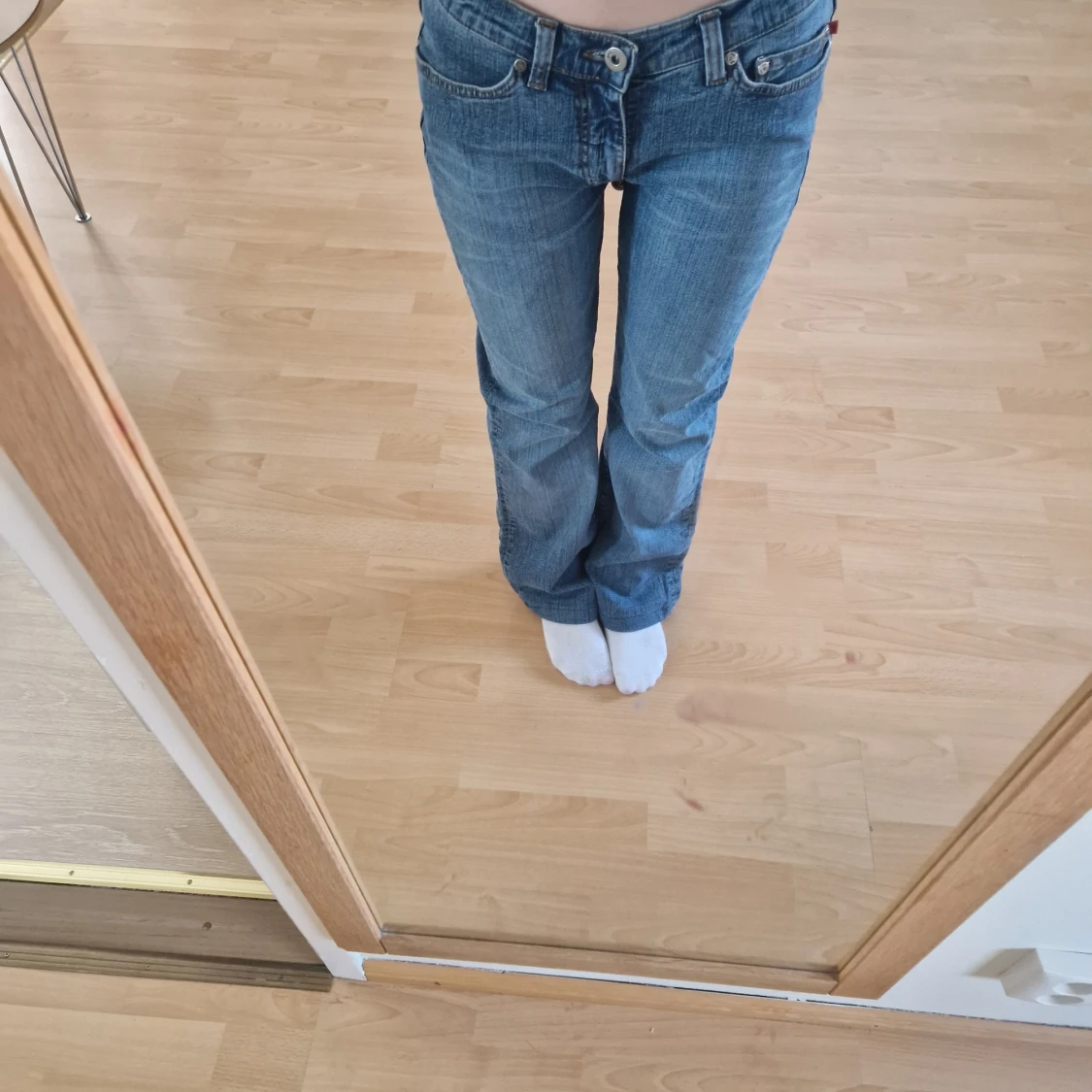 Jätte snygga low waisted/bootcut jeans