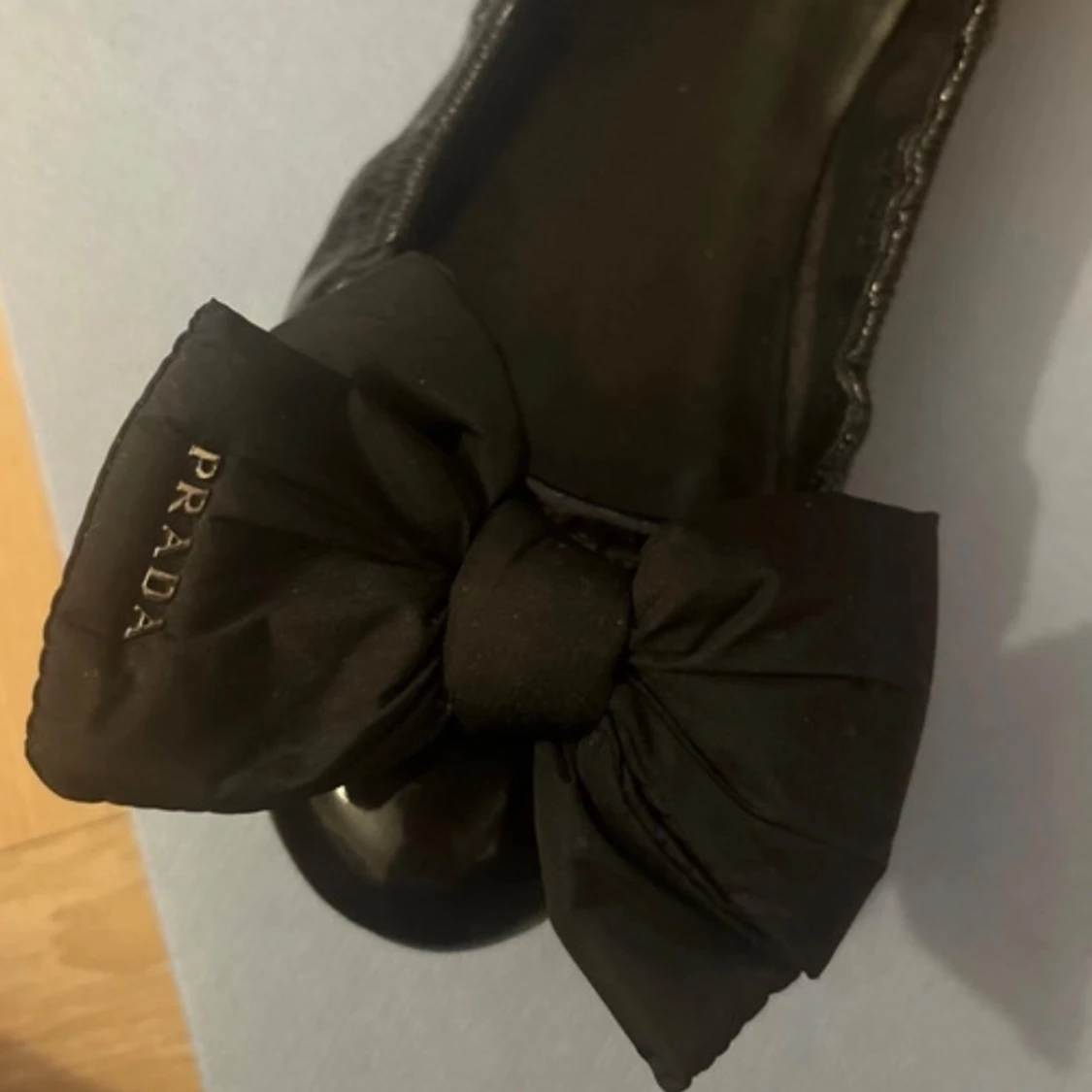 Svarta ballerinaskor från Prada - 1