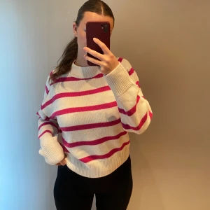 Stickad tröja - Stickad tröja från new yorkers märke Amisu