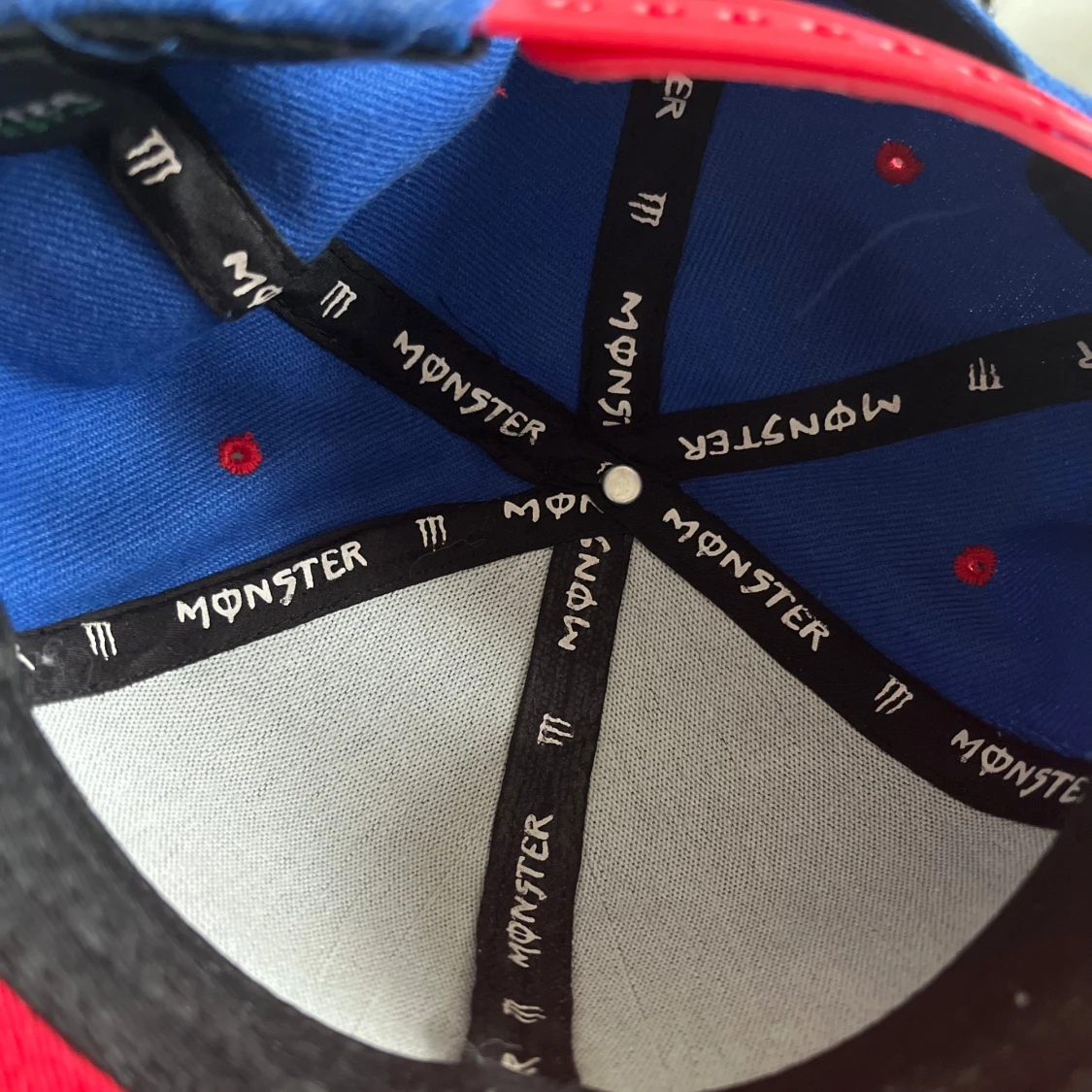 Blå och röd Monster keps - 3